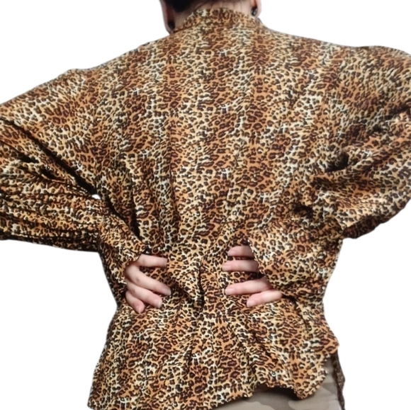 Vintage Cheetah Print Ruffle Blouse Brown Black Size S/M - Picture 3 of 3